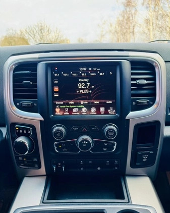 Dodge RAM cena 94000 przebieg: 162000, rok produkcji 2014 z Legnica małe 436